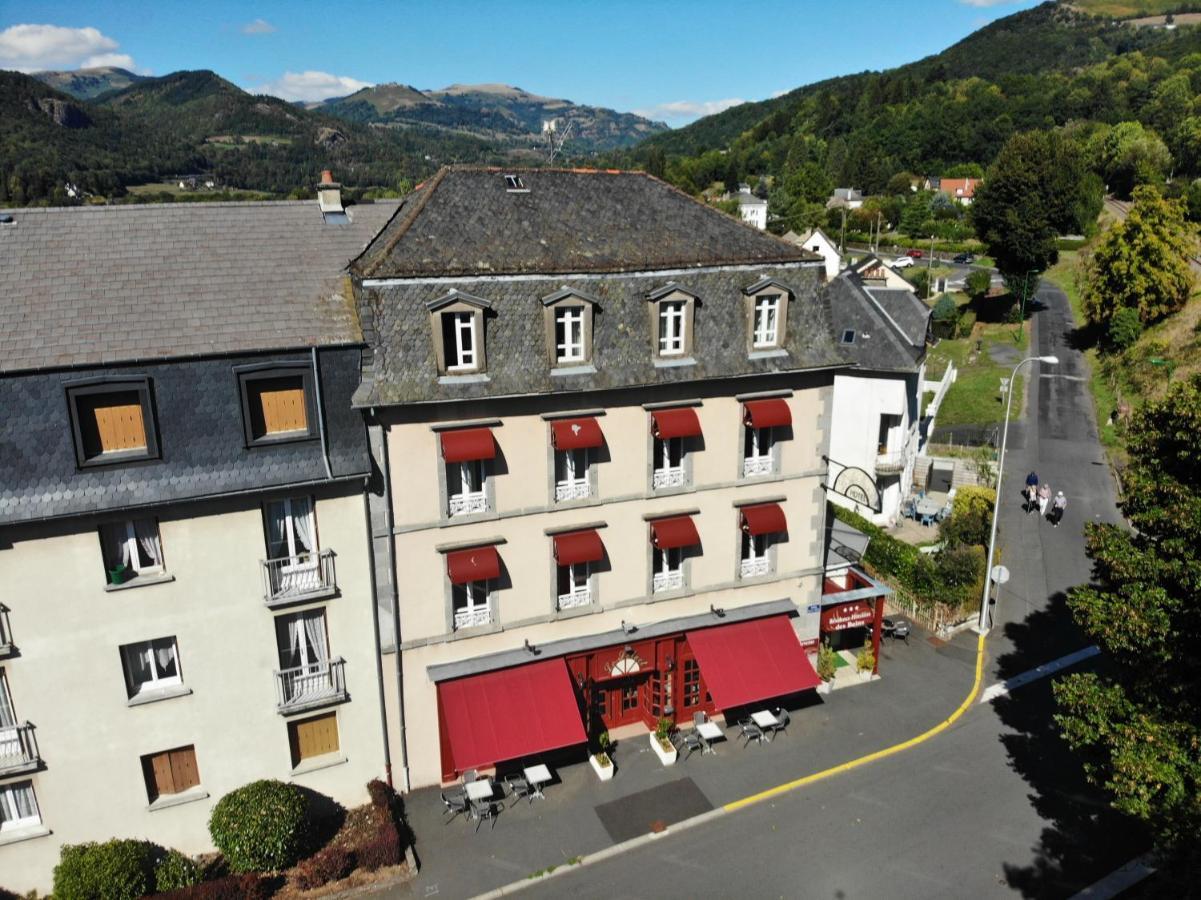 Hotel Et Residence Des Bains Vic-sur-Cère Exteriör bild